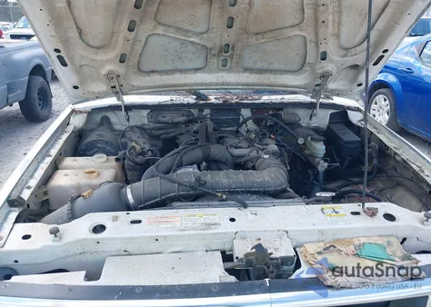 1997 Ford Ranger Splash/Xl/Xlt from USA, damaged, VIN 1FTCR10U9VUC97507